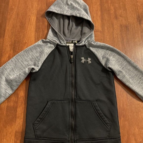 Under Armour Other - Under Amour / Price Dropped ! 💰